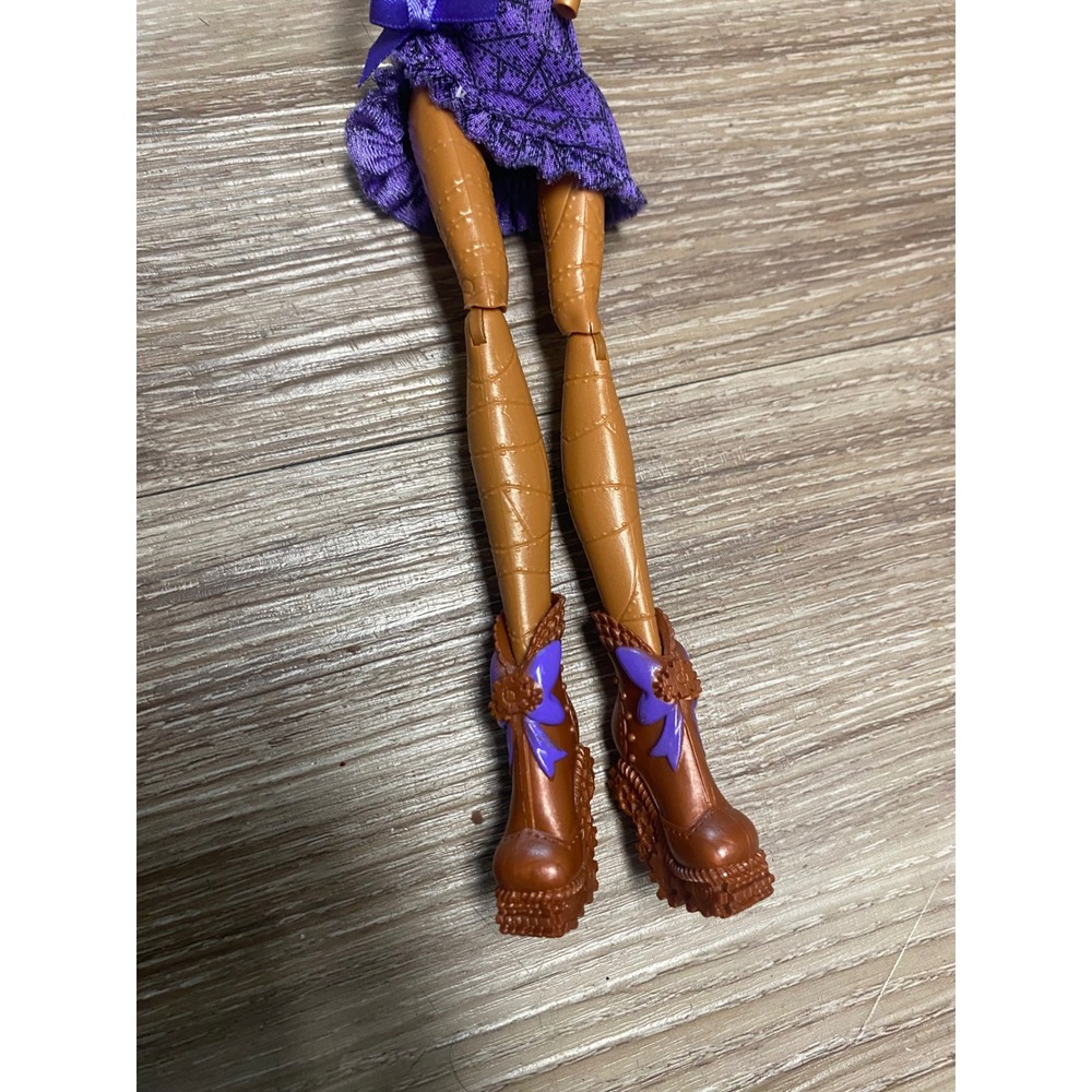 Monster High G1 Robecca Steam Doll Original Missing Hand With Skirt and Shoes - Picture 4 of 7